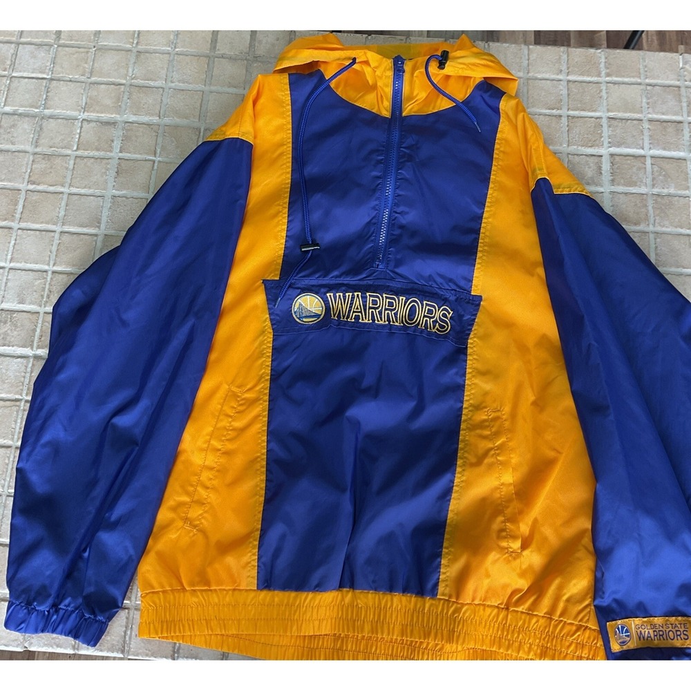 EUC! Golden State Warriors Waterproof Windbreaker Hoodie 1/4 Zip Pullover Size M